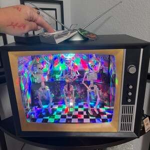Very Rare Viral Fenguto Animated Musical Skeleton Disco Club TV Halloween Tiktok